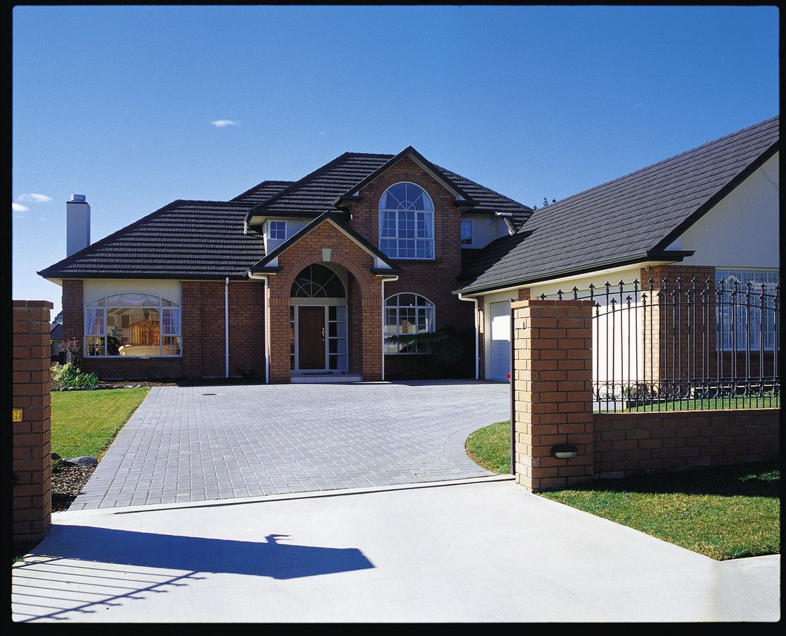 Decra® Stratos L COAL BLACK (Schwarz)